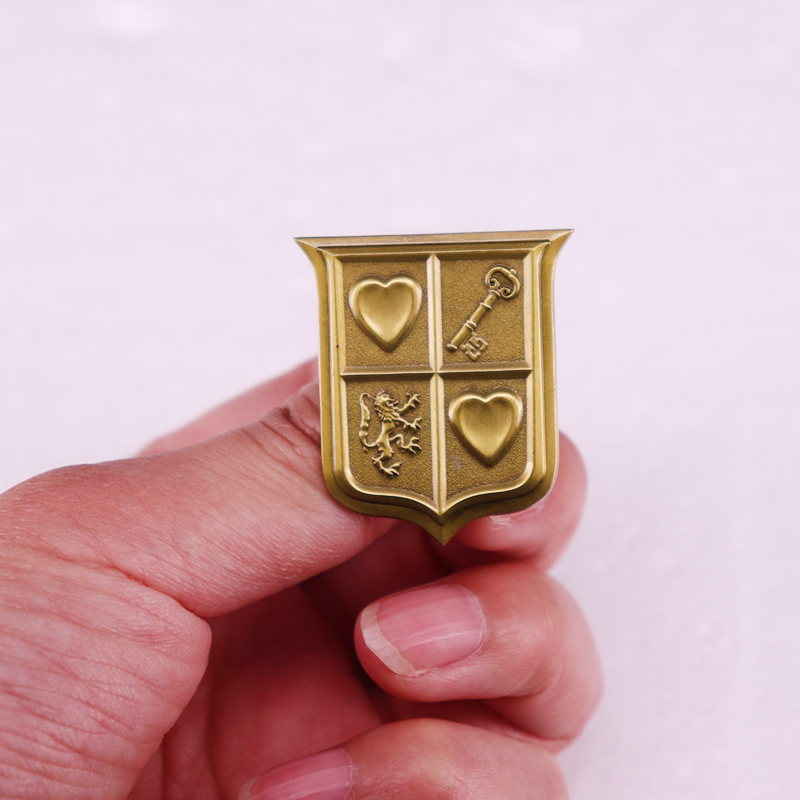 Zeldas Spiel box Emaille Pin R – Retro Gaming Zelda Bewertung und Preis