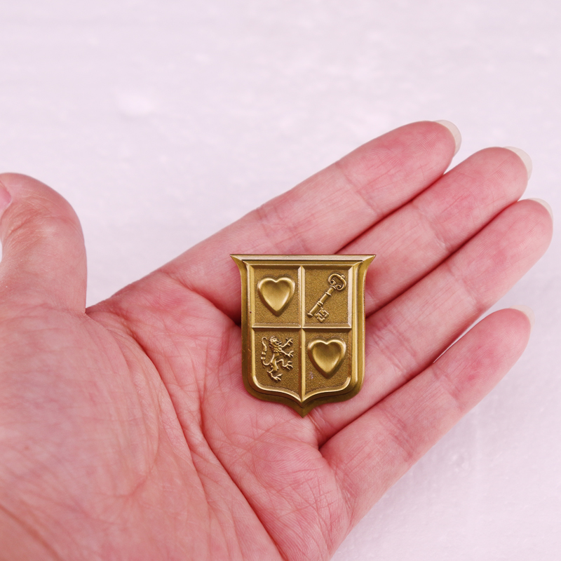 Zeldas Spiel box Emaille Pin R – Retro Gaming Zelda Bewertung und Preis
